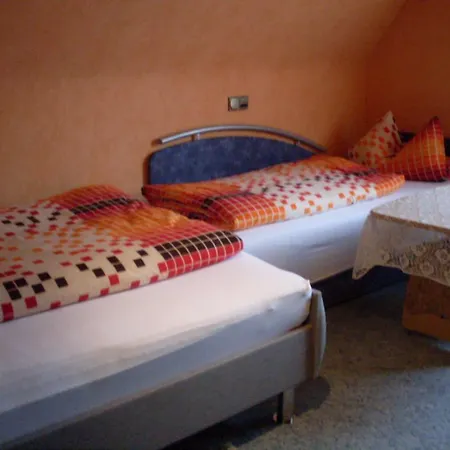 Ferienwohnung & Zimmervermietung Spaete Wölfersheim